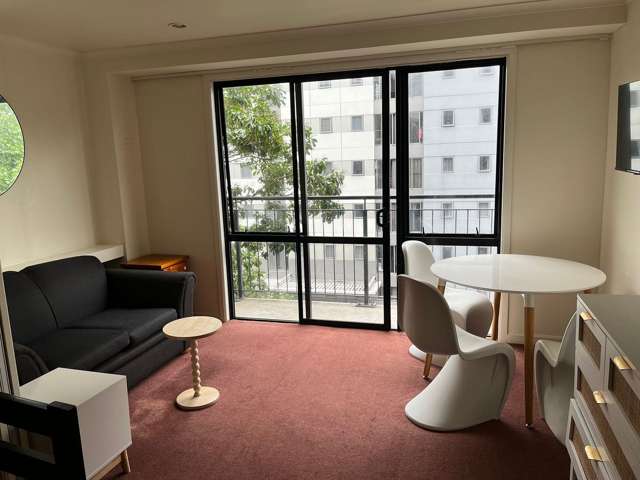4J/508 Queen Street Auckland Central_3