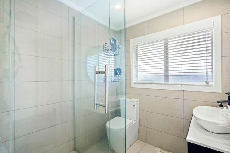 10 Pixie Place Pakuranga Heights_14