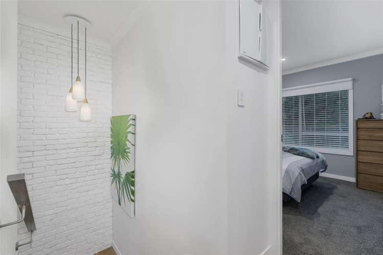 3/9 Brett Avenue Takapuna_9