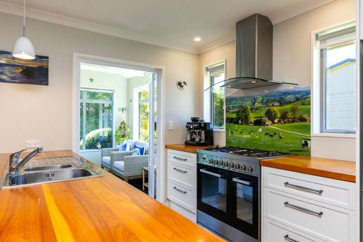 6a Huia Street Waikawa Bay_3