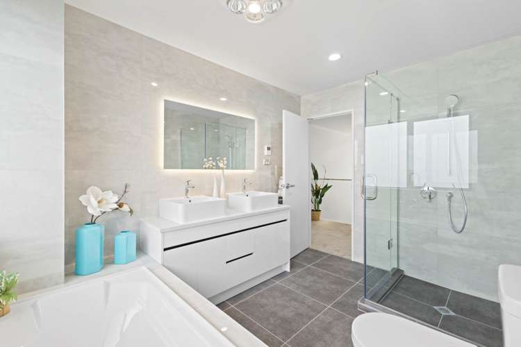 20 Drumnaconagher Road Flat Bush_13