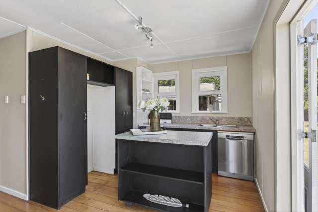 10 Chard Street Westown_4