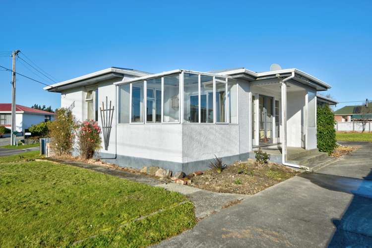 6 Anderson Place Gore Surrounds_23