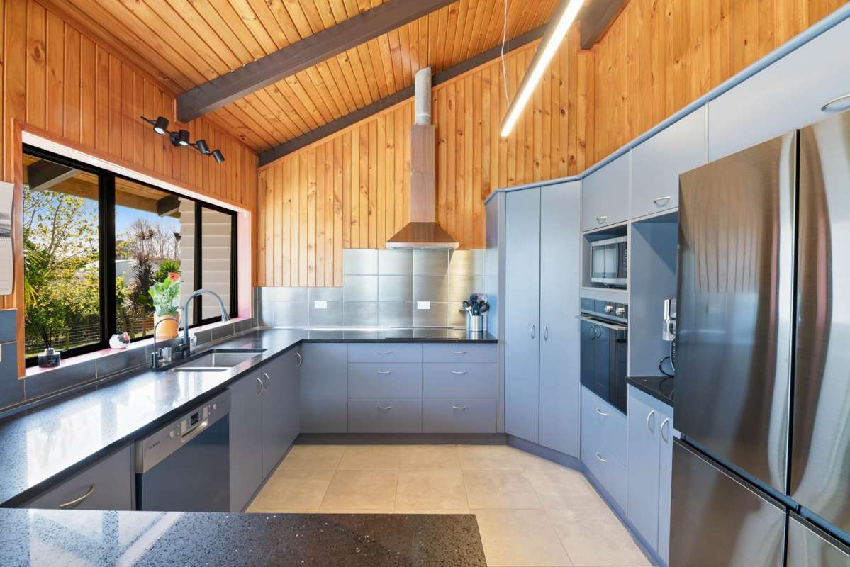 158 McLeod Road_3