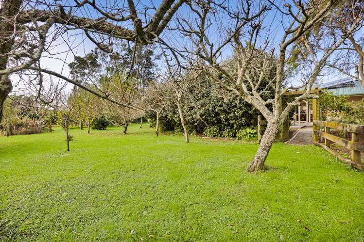 164 Cross Road Lepperton_36