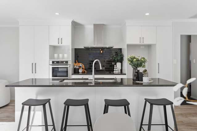 79 Pakanga Grove Pyes Pa_4