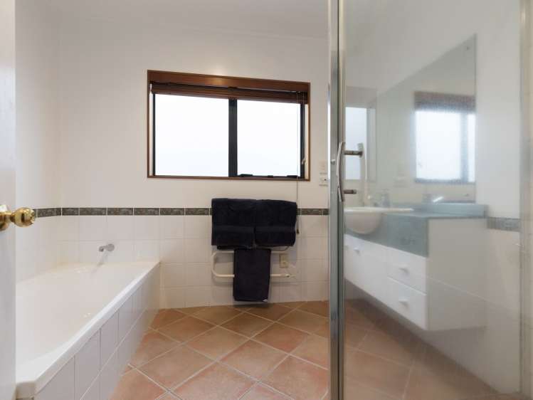 30 Tawhiri Road One Tree Hill_8