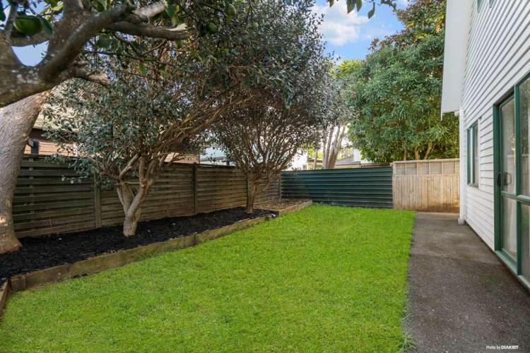 33 Boyd Avenue Royal Oak_16