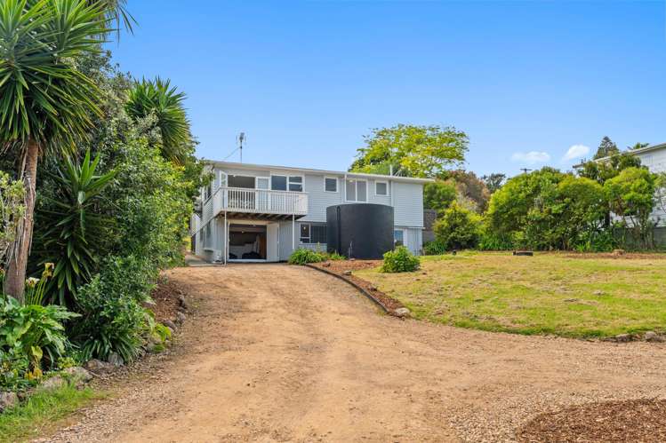 142 Ocean View Road Oneroa_3