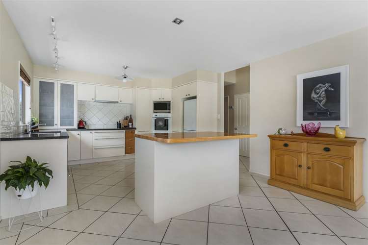 509a Beach Road Whangamata_11