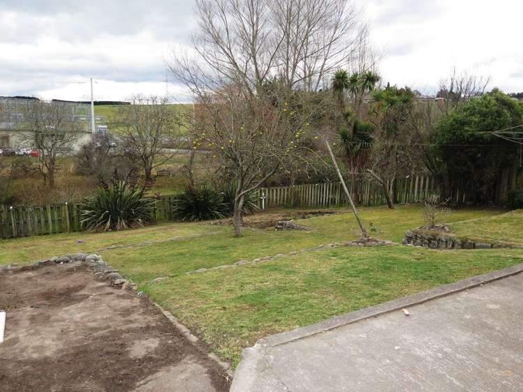 64 Old North Road Marchwiel_13