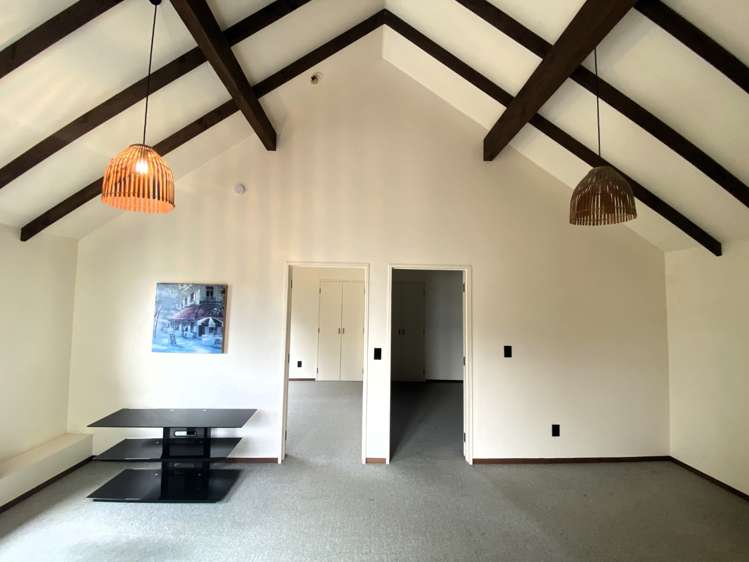 15 Hospital Lane 10782_13