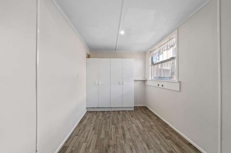 4 Kenderdine Road Papatoetoe_16