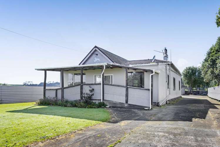 19 Portland Quay Patea_1