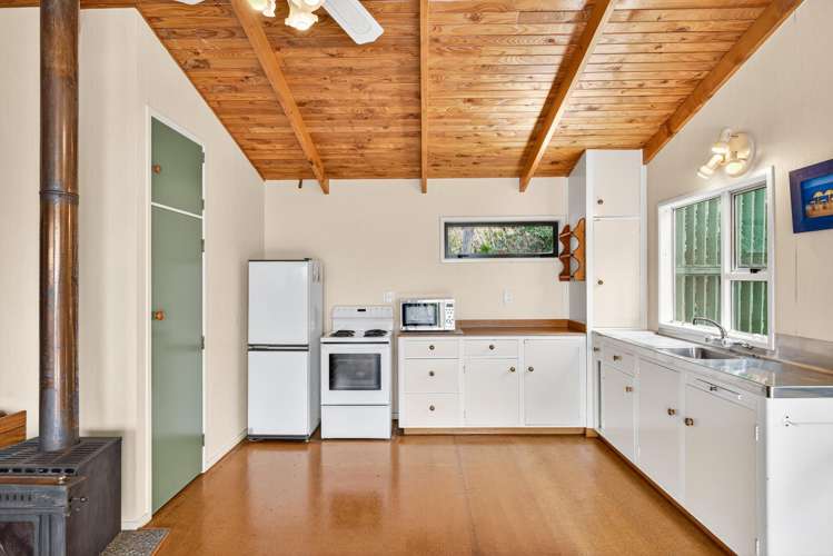 453 Whangaehu Road Porangahau_6