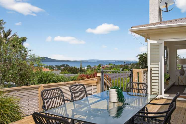 29 Peter Terrace Castor Bay_4