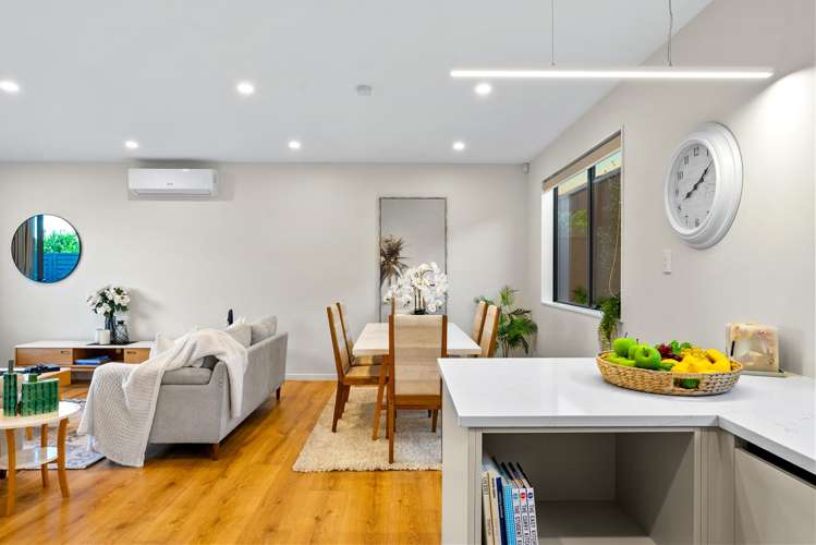 112B Hutchinson Avenue New Lynn_9