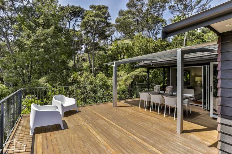 57 Staincross Street Green Bay_19