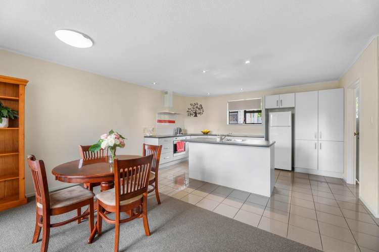 1/90 Maxwell Road Blenheim Central_12