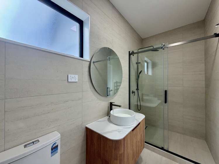 90 Huanui Drive Orewa_13