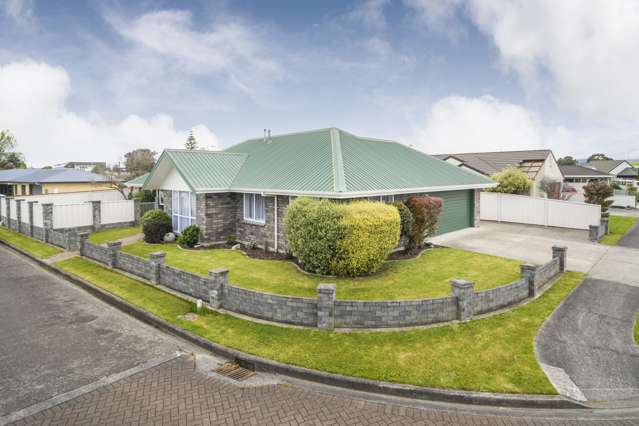 16 Lancewood Lane Roslyn_1