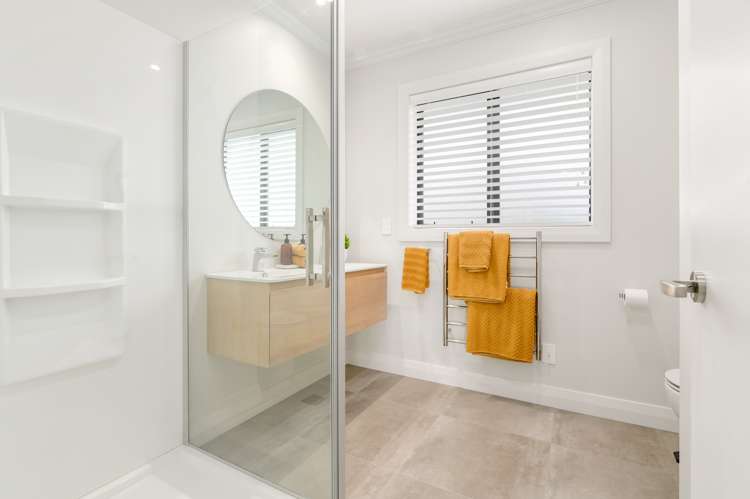 1044 River Road Queenwood_32