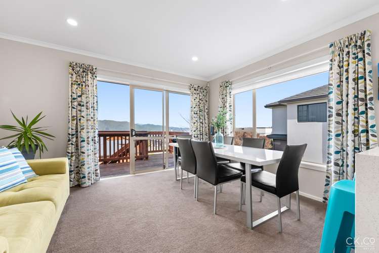 105 Redvers Drive Belmont_8