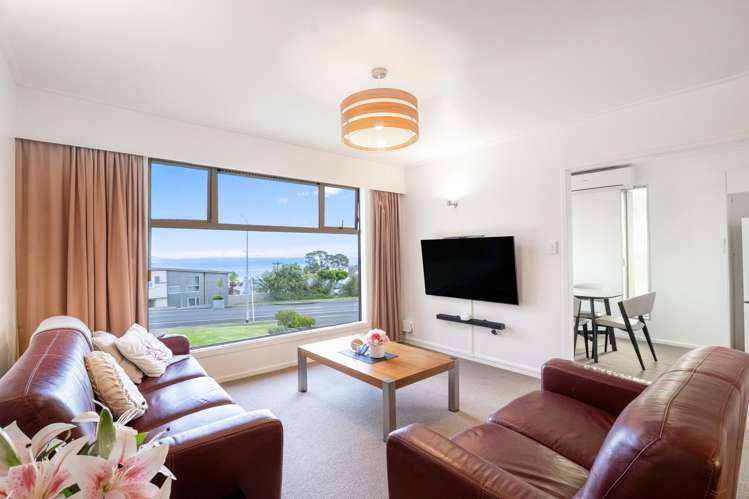2/98 Halsey Drive_0