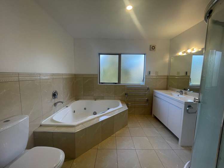 18 Malin Place Pinehill_10