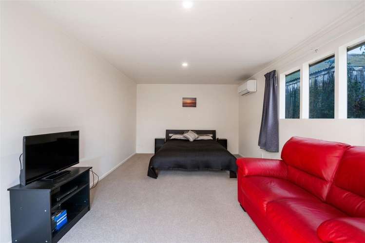 197 Whangamata Road Kinloch_22