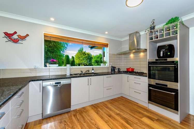 827 Sandy Knolls Road West Melton_18