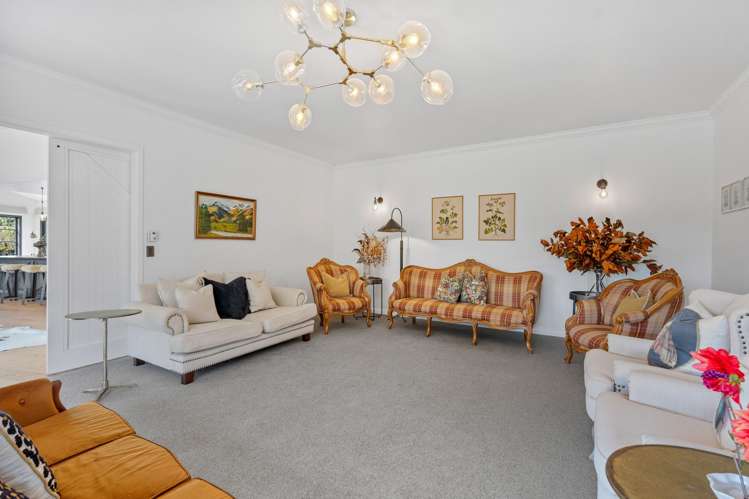 232 Church Road Te Kamo_15