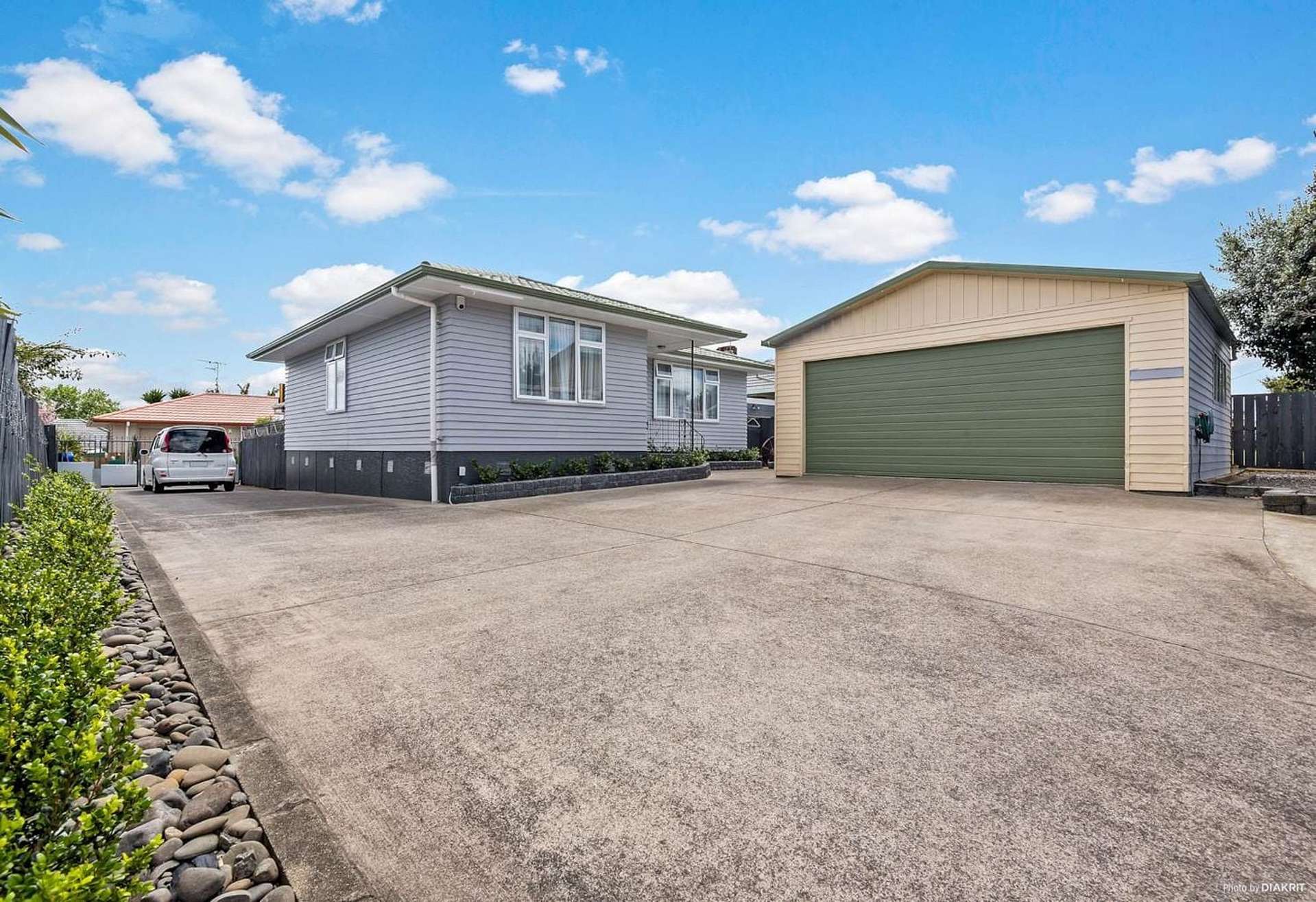 2 Royal View Road Te Atatu South_0