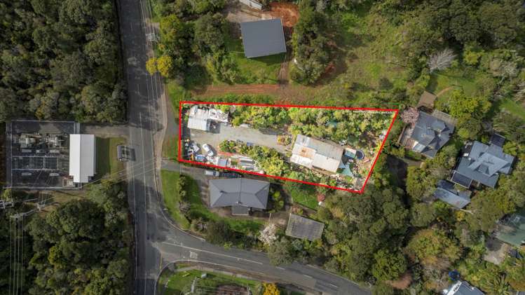 458 Huia Road Laingholm_8