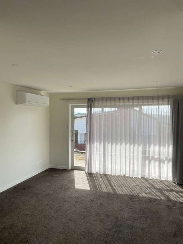 Comfort, Style & Location – Central 2 bed