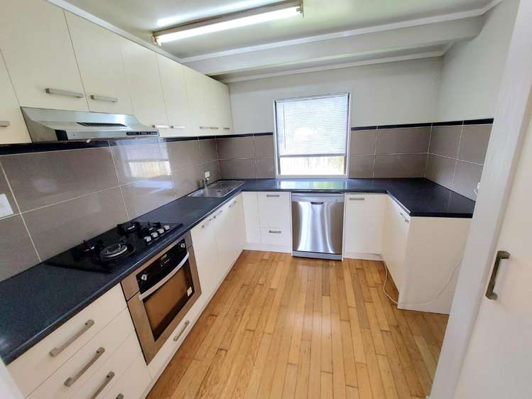 2/157 Birkdale Road Birkdale_2