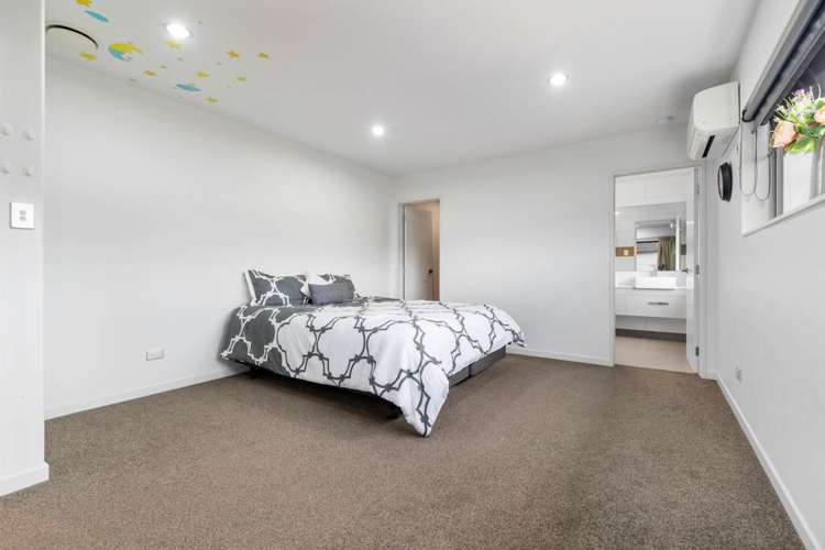 40 Arranmore Drive Flat Bush_6