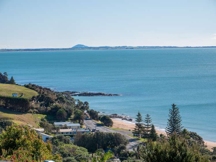 47 Seaview Road Cable Bay_24