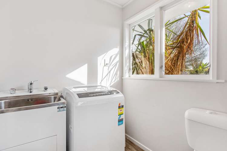 8 Beeston Crescent Manurewa_15