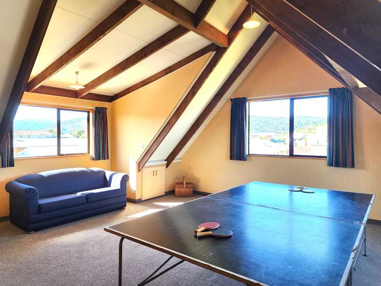 1 Felix-Campbell Street Greymouth_20