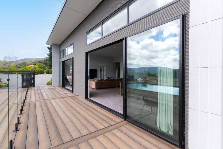 58 Colletts Road Mangaroa_28