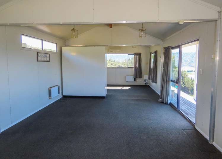 3 Grey Road Reefton_3