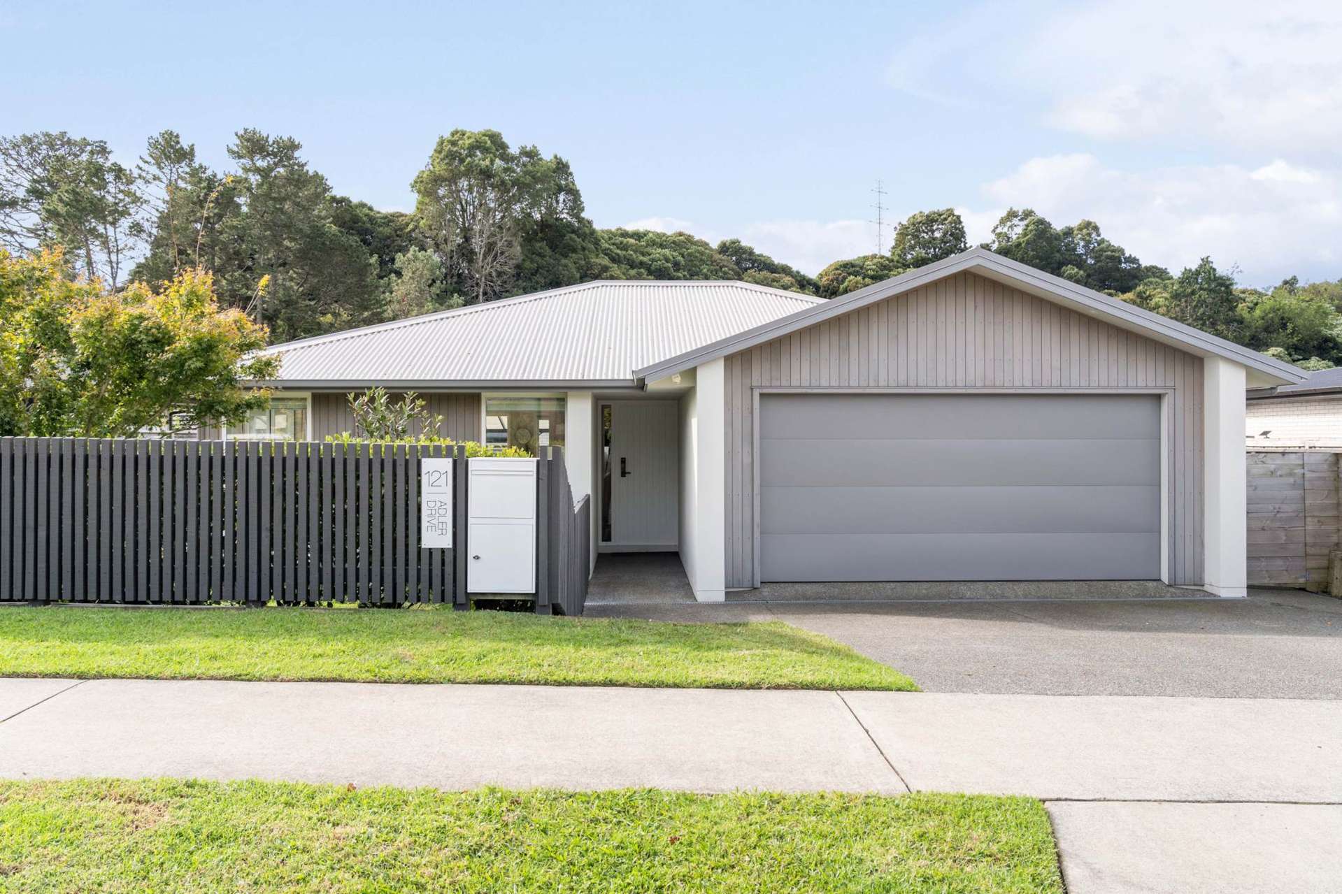 121 Adler Drive Ohauiti_0