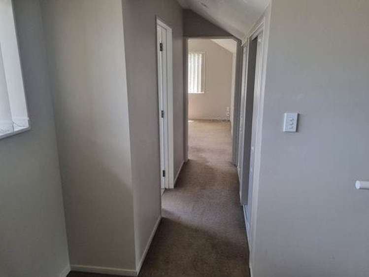 16 Whitbourne Heights Manurewa_14