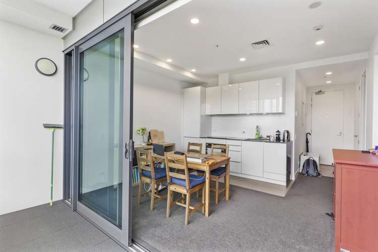 6C/371 Khyber Pass Road Newmarket_3