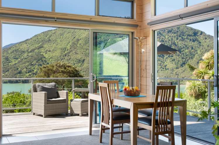 784a Queen Charlotte Drive Havelock_10