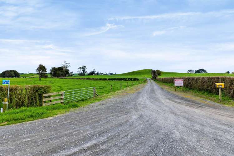 401 Bird Road Stratford_32