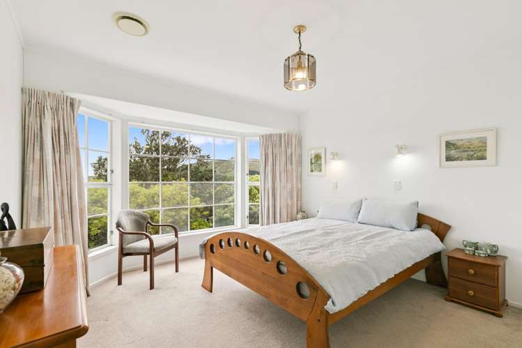 23 Turriff Crescent Tawa_10