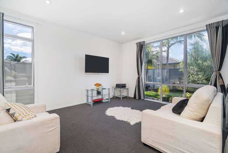 105 South Highway East Whitianga_11