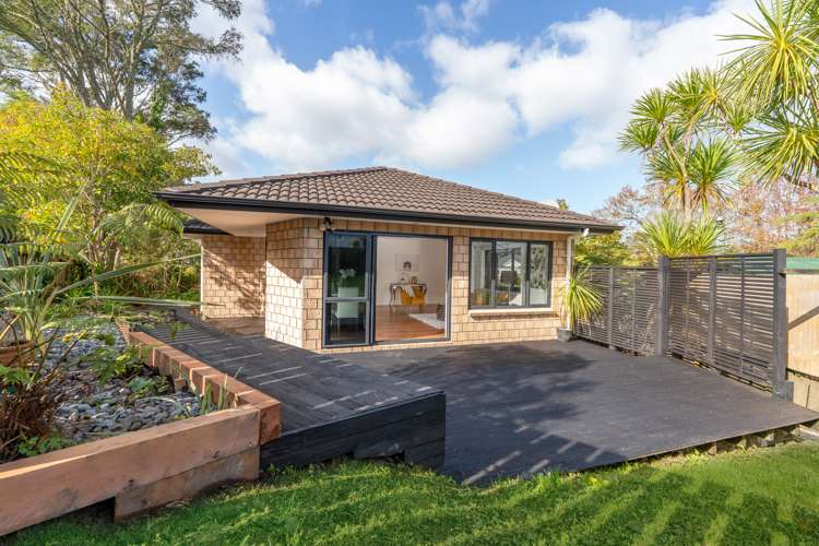 17a Atkinson Road Titirangi_14